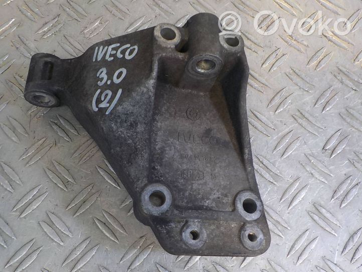 Iveco Daily 5th gen Support de boîte de vitesses 504141842