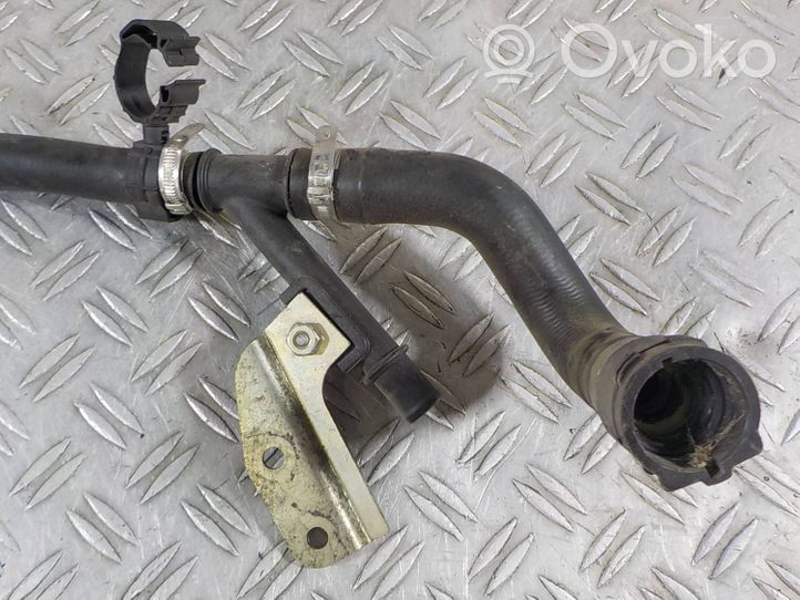 Iveco Daily 5th gen Pompe de circulation d'eau 5801329084