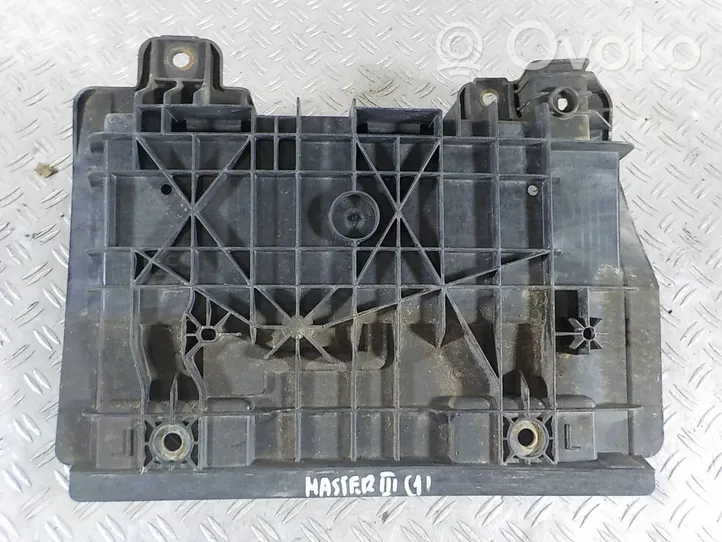 Renault Master III Battery box tray 