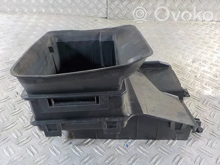 Renault Captur Część rury dolotu powietrza 215580321R