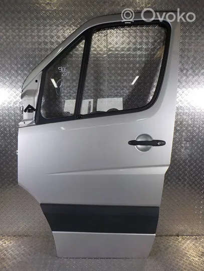 Mercedes-Benz Sprinter W906 Drzwi przednie 