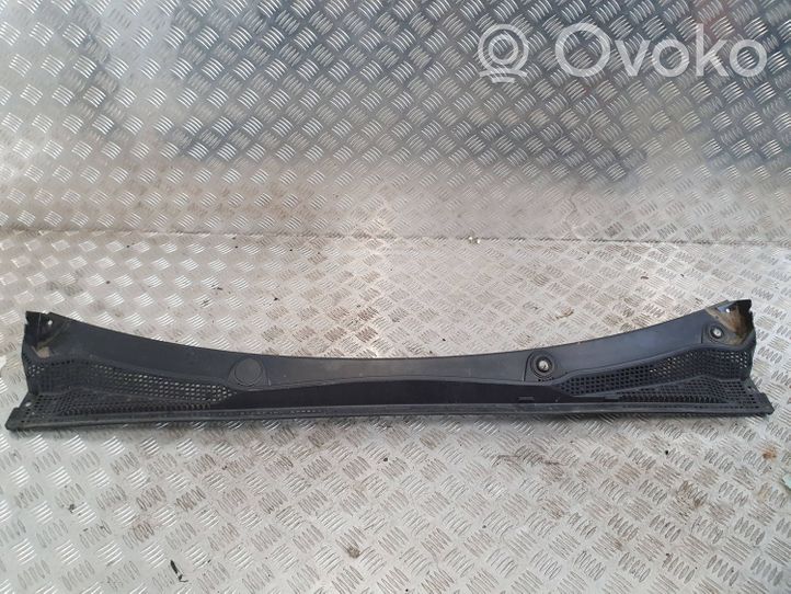 Renault Captur II Rivestimento del tergicristallo 668108189