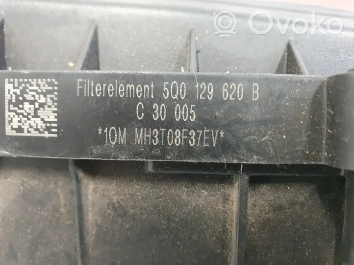 Volkswagen Golf VII Air filter box 5Q0129620B