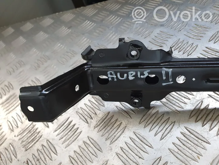 Toyota Auris E180 Vorderes Karosserieteil 53209-02060