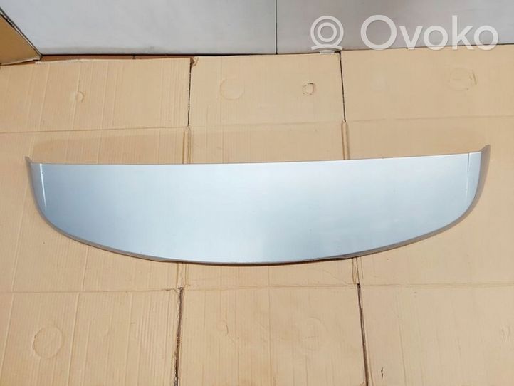 Hyundai i30 Spoiler tylnej szyby klapy bagażnika 