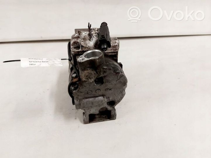 Audi A4 S4 B6 8E 8H Support de pompe de direction assistée 8E0145155