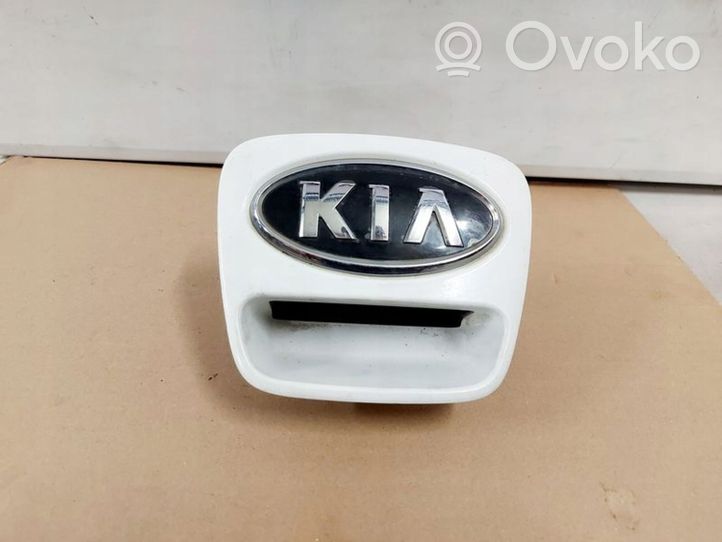 KIA Soul Tailgate/trunk/boot open switch 