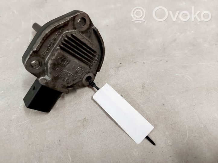 BMW X3 E83 Oil level sensor 