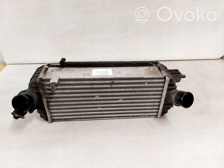 KIA Carens III Chłodnica powietrza doładowującego / Intercooler 28270-2A820