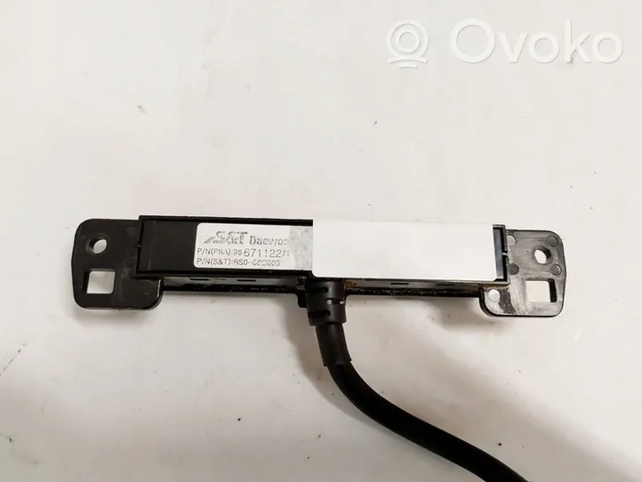 Peugeot 5008 Câble adaptateur AUX 9667112277