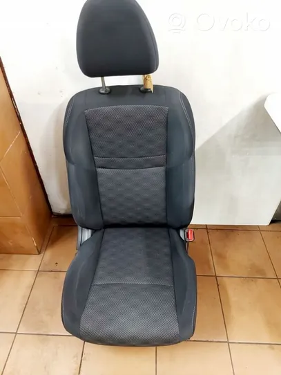 Nissan Qashqai Asiento delantero del pasajero 