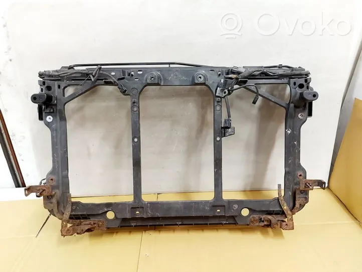 Mazda 6 Traversa di supporto paraurti anteriore GHP953111