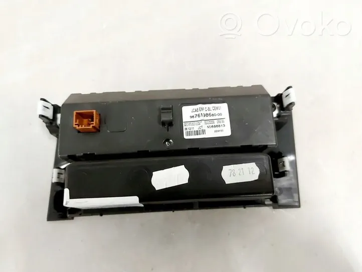 Citroen C4 I Picasso Monitor/display/piccolo schermo 9676198680