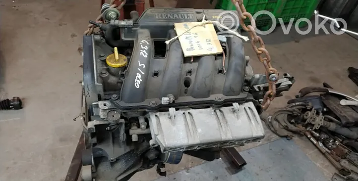 Renault Laguna I Silnik / Komplet 
