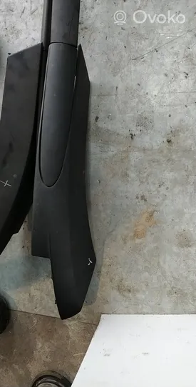 Citroen C4 Grand Picasso Maniglia interna tetto posteriore 