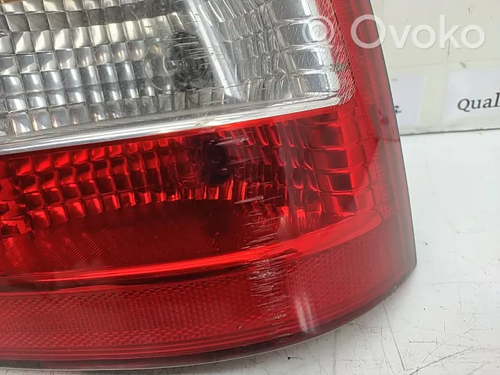 Opel Astra G Lampy tylnej klapy bagażnika 