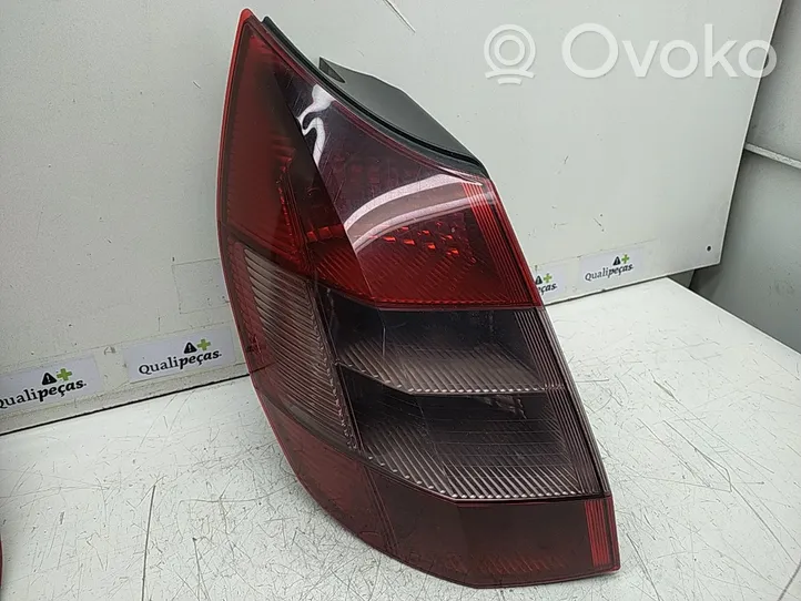 Renault Scenic II -  Grand scenic II Tailgate rear/tail lights 