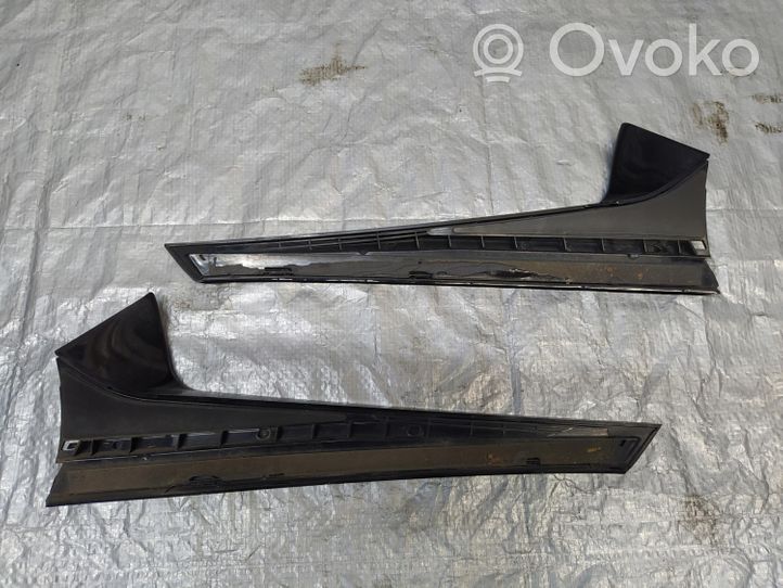 Volkswagen Golf VIII Spoiler del portellone posteriore/bagagliaio 5H9827939A