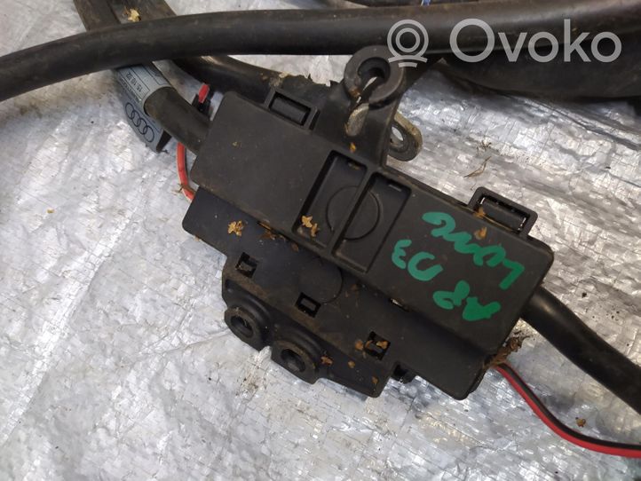 Audi A8 S8 D3 4E Cavo positivo (batteria) 4E4971225H