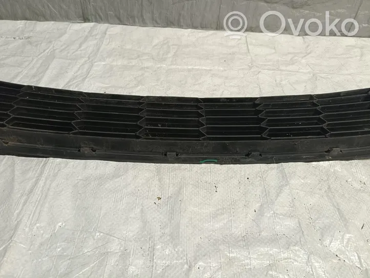 Citroen DS5 Grille inférieure de pare-chocs avant 9673279077