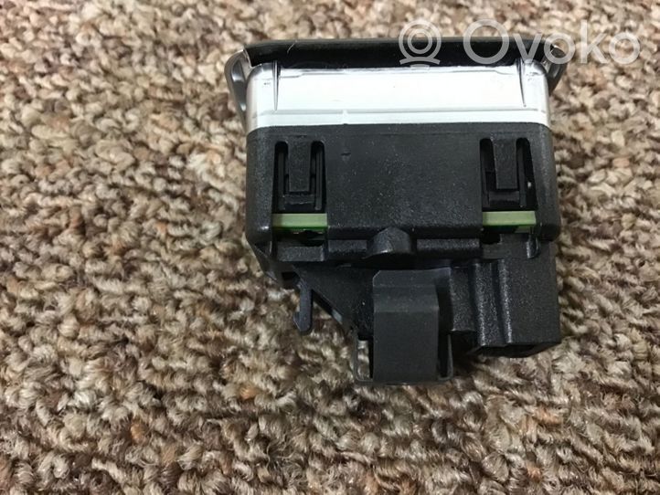 Mercedes-Benz GL X166 Seat control switch A1668201210