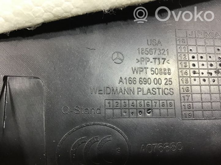 Mercedes-Benz GLE (W166 - C292) Rivestimento montante (B) (fondo) A1666900025