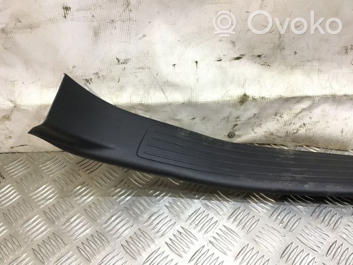 Mercedes-Benz GLE (W166 - C292) Front sill trim cover A1666801735