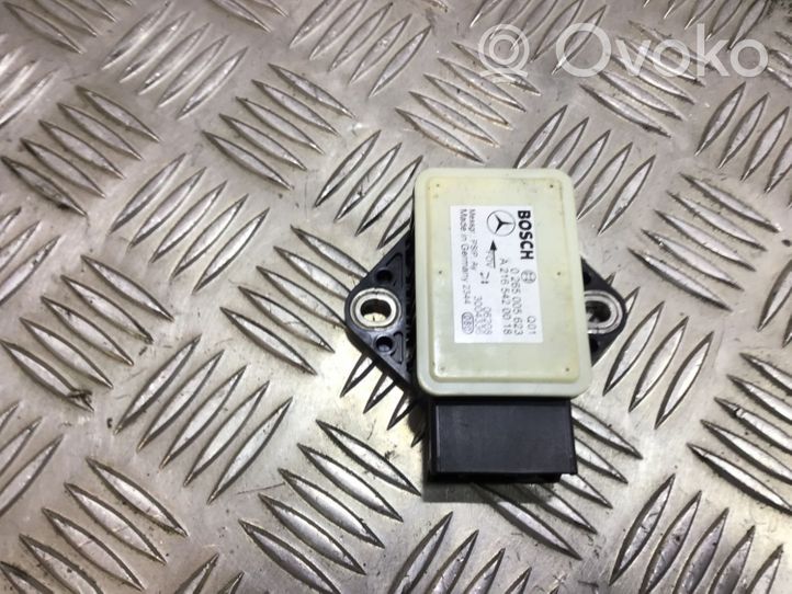 Mercedes-Benz E W211 Sensor ESP de aceleración de frecuencia del intermitente A2165420018