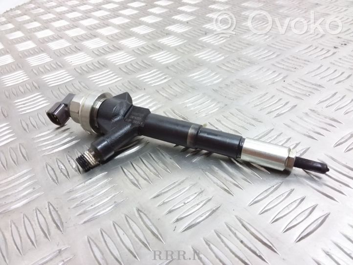 Opel Astra J Injecteur de carburant 55567729