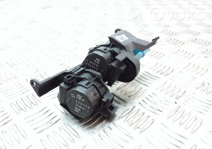 BMW 7 E65 E66 Motor/activador trampilla de calefacción 6935083