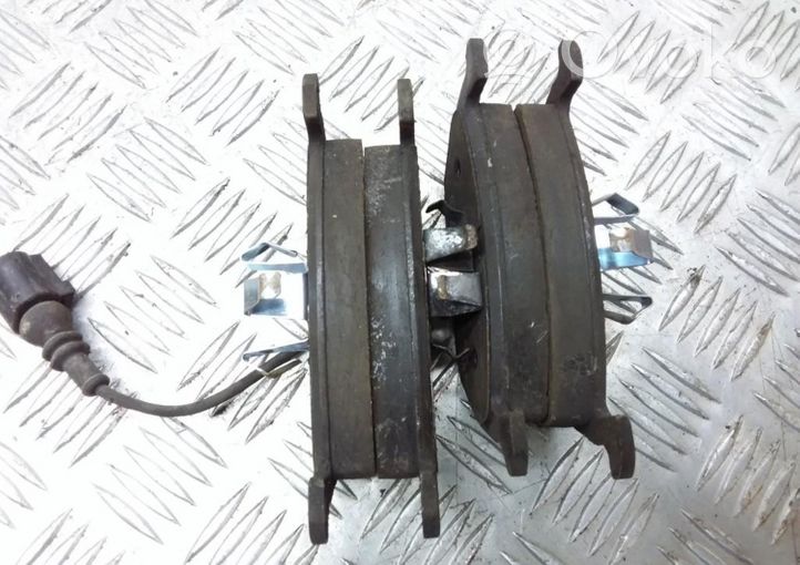 Skoda Octavia Mk2 (1Z) Brake pads (front) 