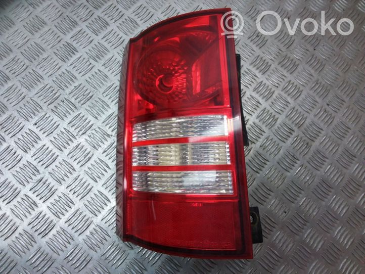 Chrysler Town & Country V Lampa tylna 