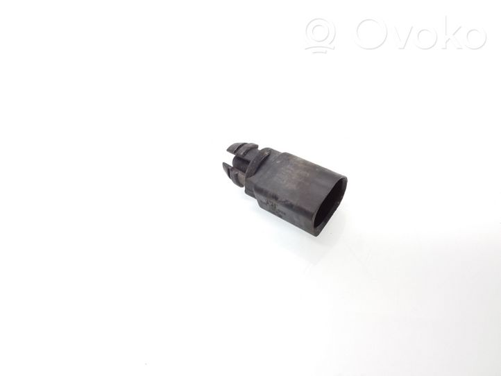 Audi A4 S4 B7 8E 8H Sensore della temperatura esterna 8Z0820535