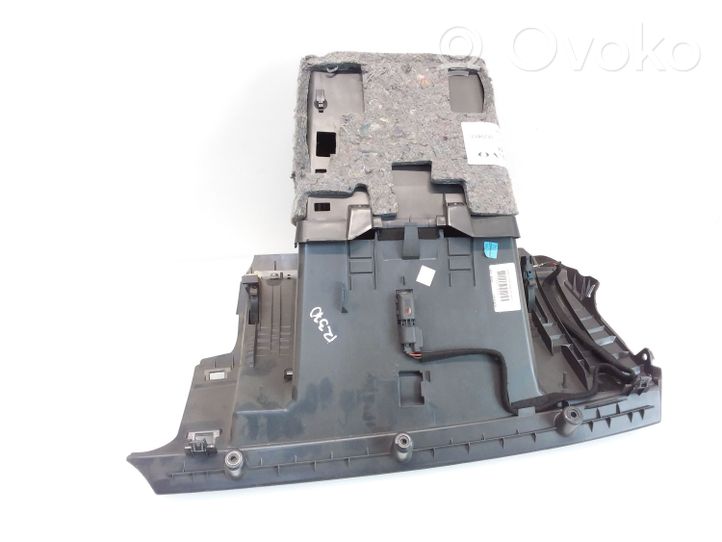 Volvo V50 Glove box set 8626141