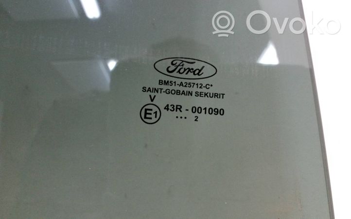 Ford Focus Takaoven ikkunalasi BM51A25712C