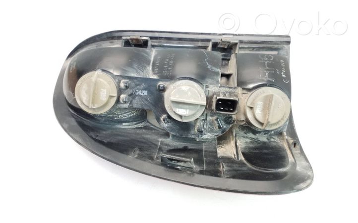 Chrysler Town & Country III Lampa tylna 4576362