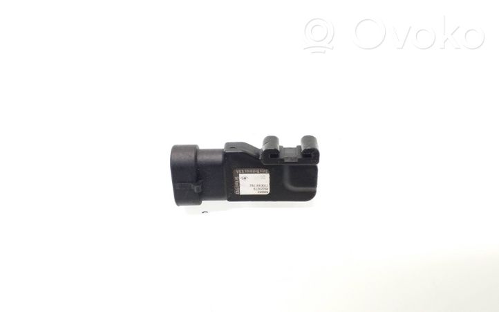 Renault Twingo I Sensore della temperatura dell’aria aspirata 7700101762