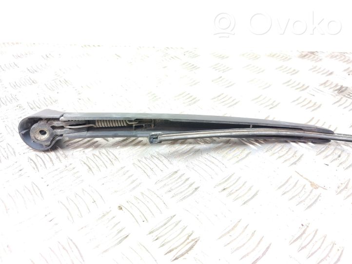 Volkswagen Transporter - Caravelle T5 Rear wiper blade arm 7E0955707