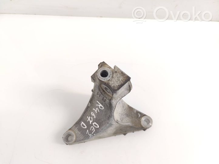 Subaru Outback Support de boîte de vitesses 0912051203