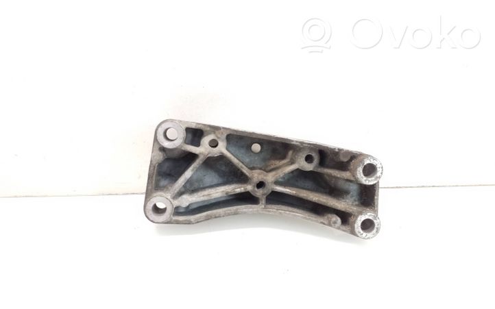 Skoda Octavia Mk2 (1Z) Supporto di montaggio scatola del cambio 1K0199117