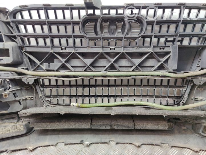 Audi Q7 4L Front bumper 4L0807437