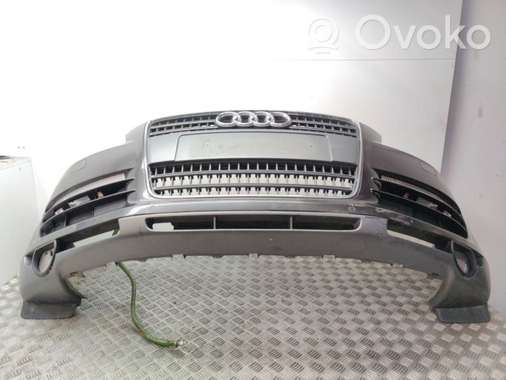 Audi Q7 4L Zderzak przedni 4L0807437