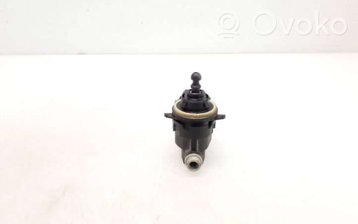 Nissan Qashqai Moteur de réglage du niveau des phares 90013783