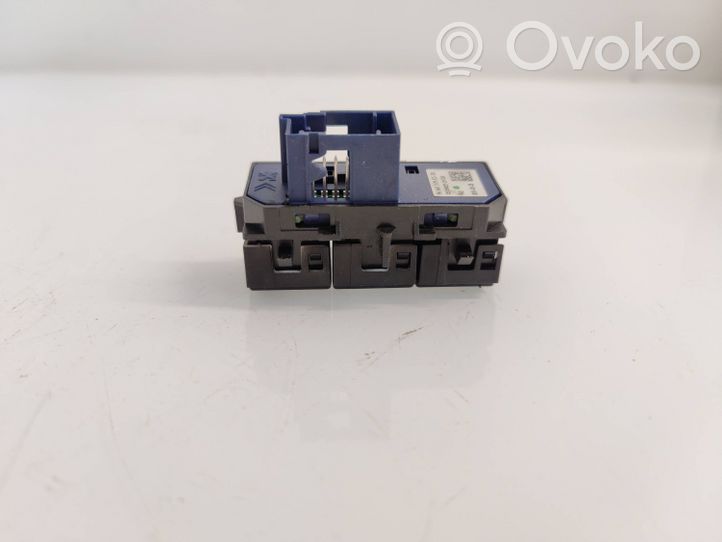 Peugeot 508 ESP (stability program) switch 96661579XT