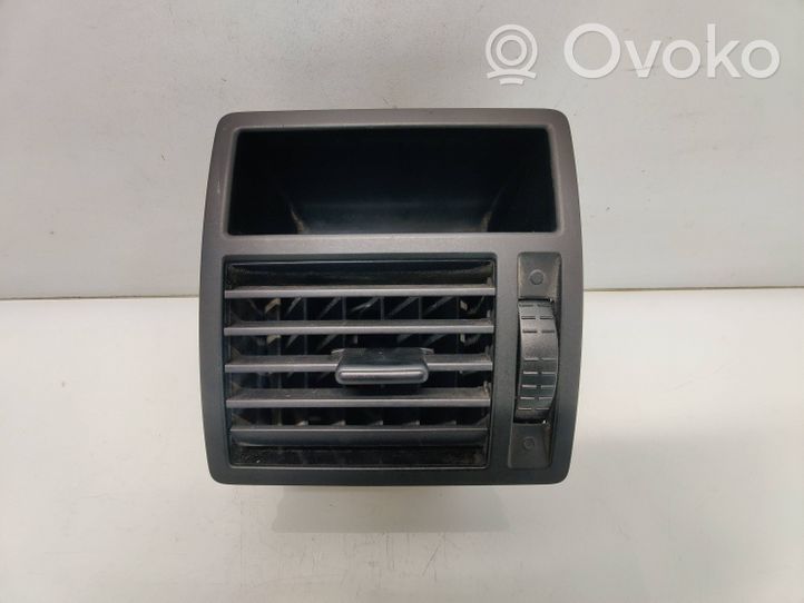 Volkswagen Transporter - Caravelle T5 Garniture, panneau de grille d'aération latérale 7E0819204