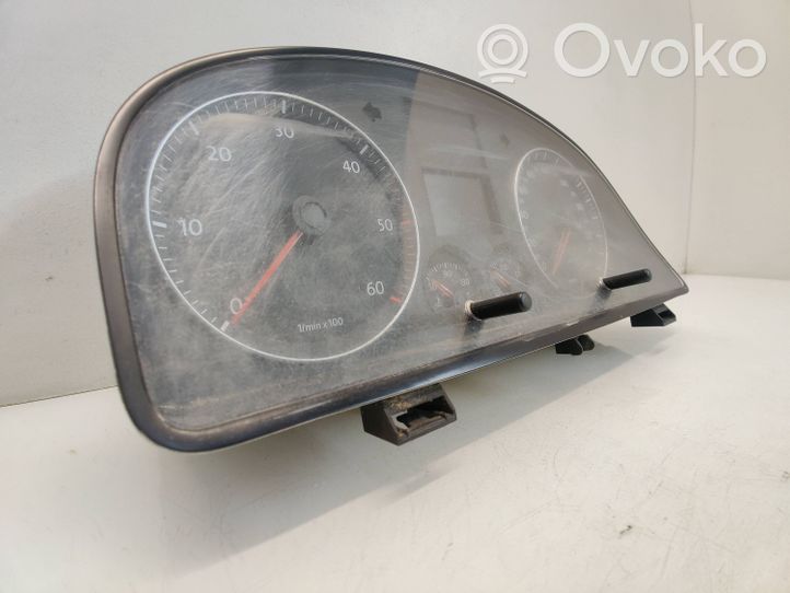 Volkswagen Caddy Speedometer (instrument cluster) 1T0920854C