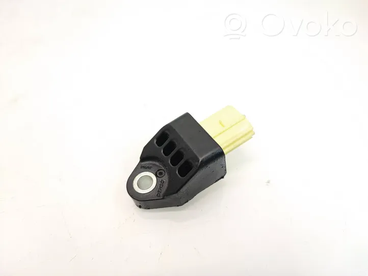 Toyota RAV 4 (XA40) Airbag deployment crash/impact sensor 8983112030