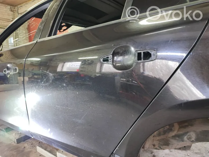 Volvo V60 Rear door 