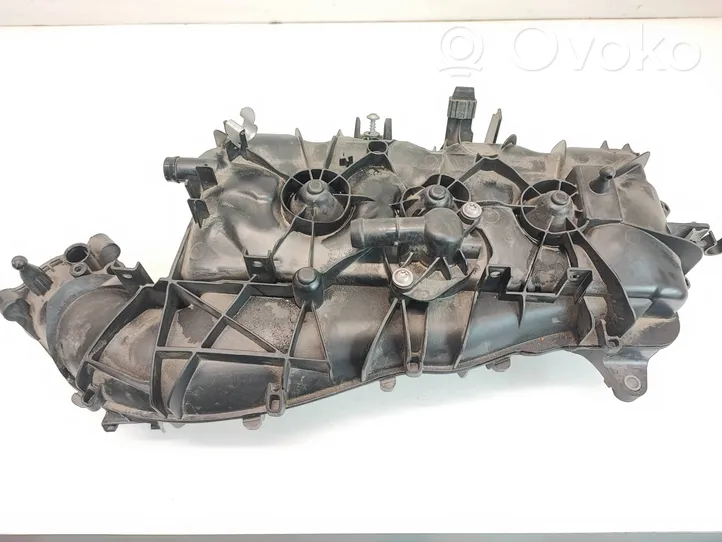 BMW 5 G30 G31 Kolektorius įsiurbimo 10543512