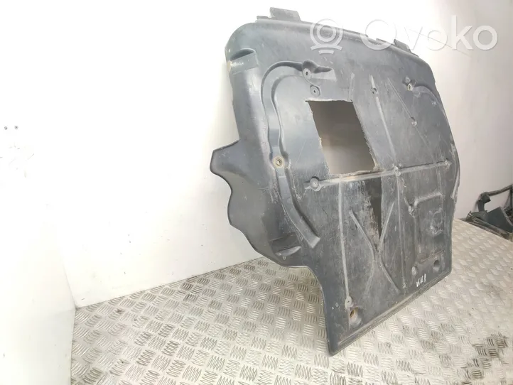 Volkswagen Transporter - Caravelle T5 Engine splash shield/under tray 